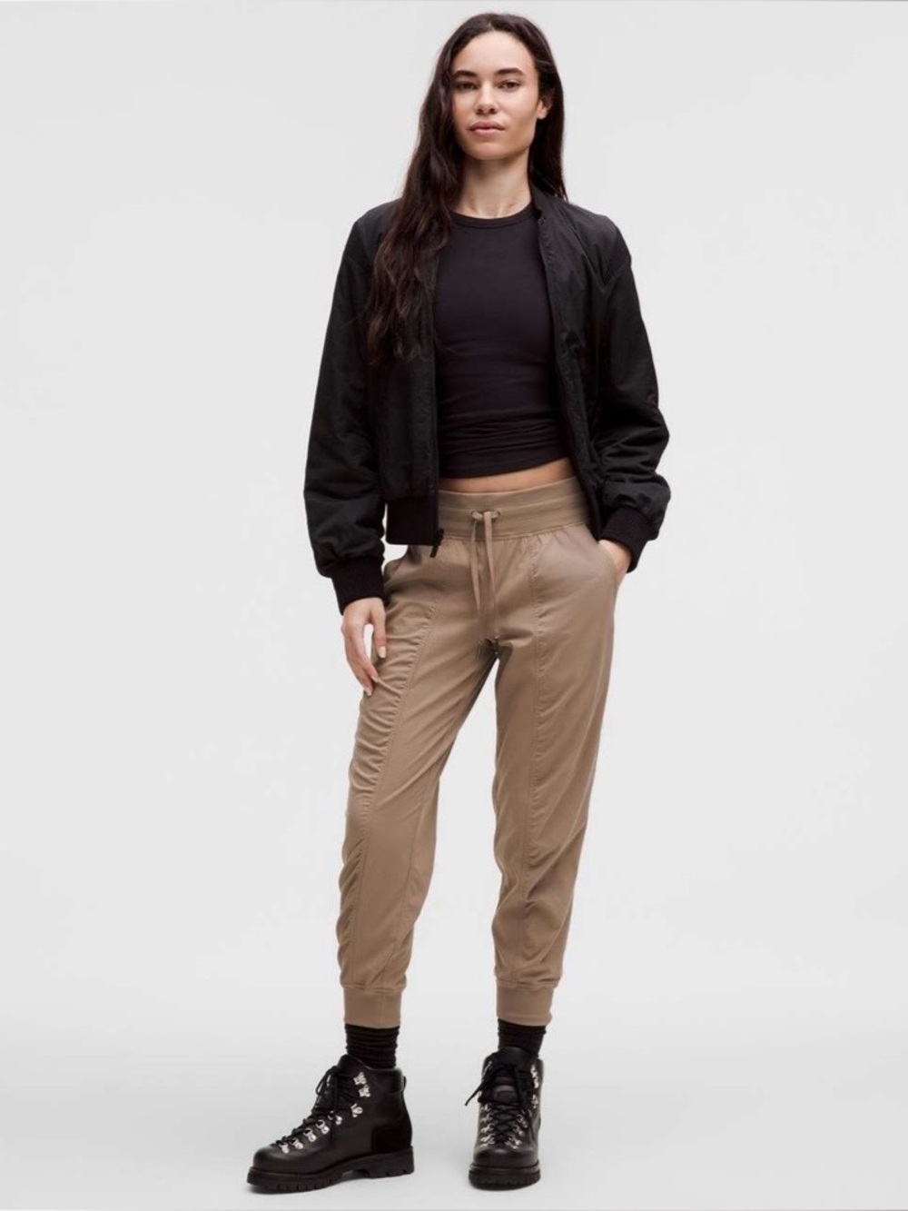 Lululemon Dance Studio Mid-Rise Joggers 7/8 Length size 4 in “Taupetastic”